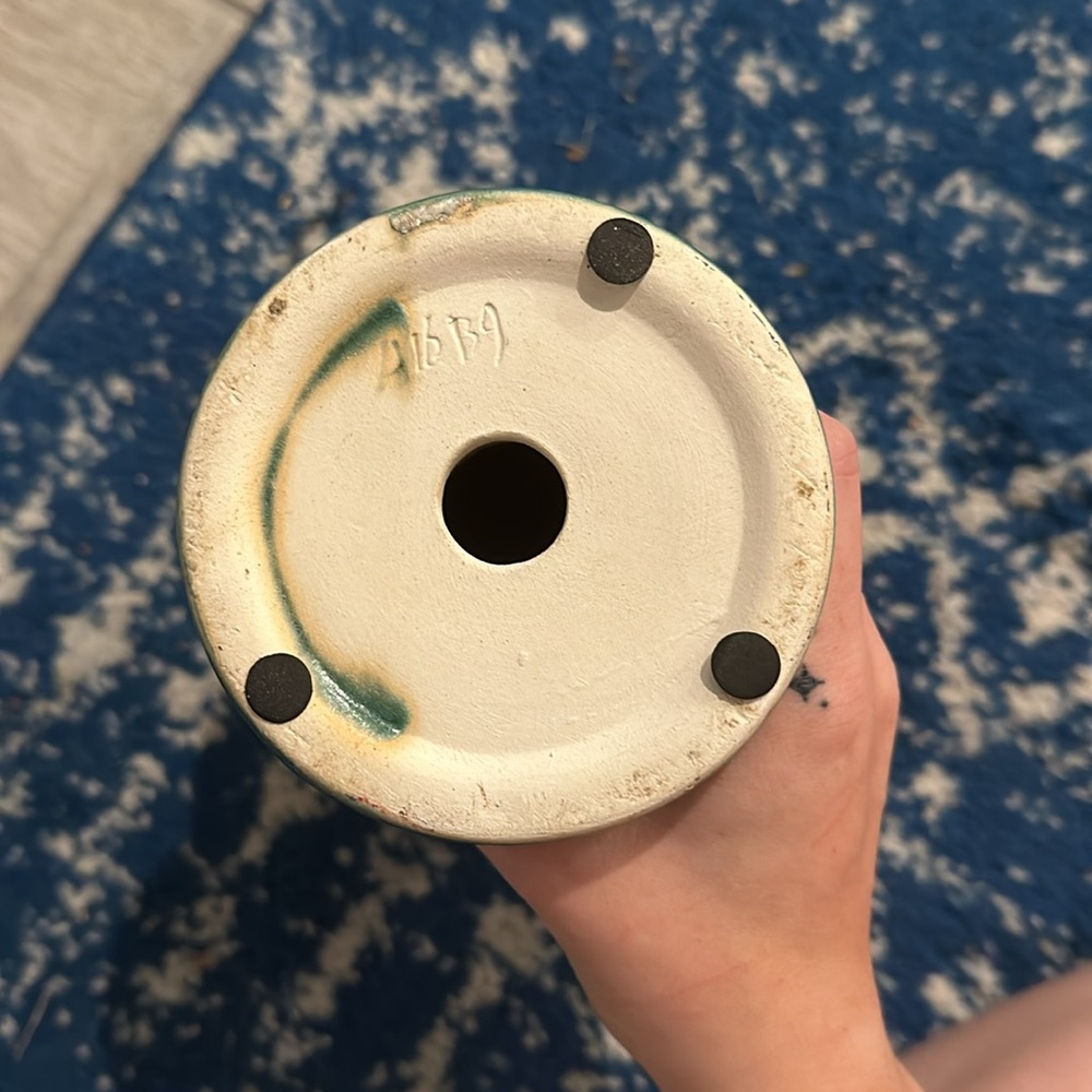 Ceramic egg - Picture 3 of 3